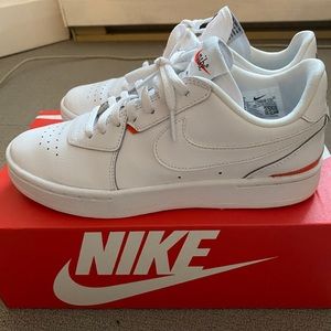 Nike court blanc
